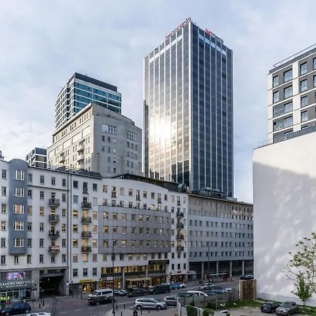 Urban Chic - Mennica Residence, 1-bedroom In Center #323 ワルシャワ